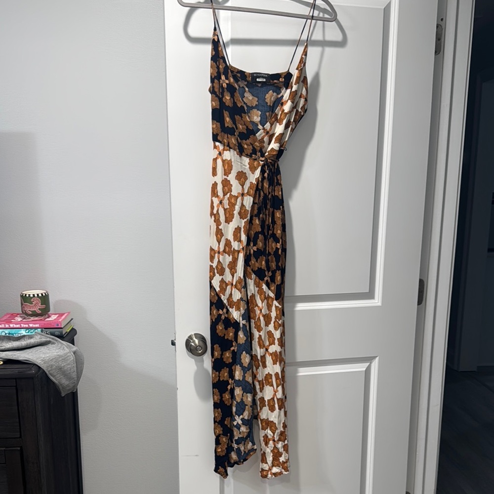 MINKPINK Brown and Black Maxi Dress